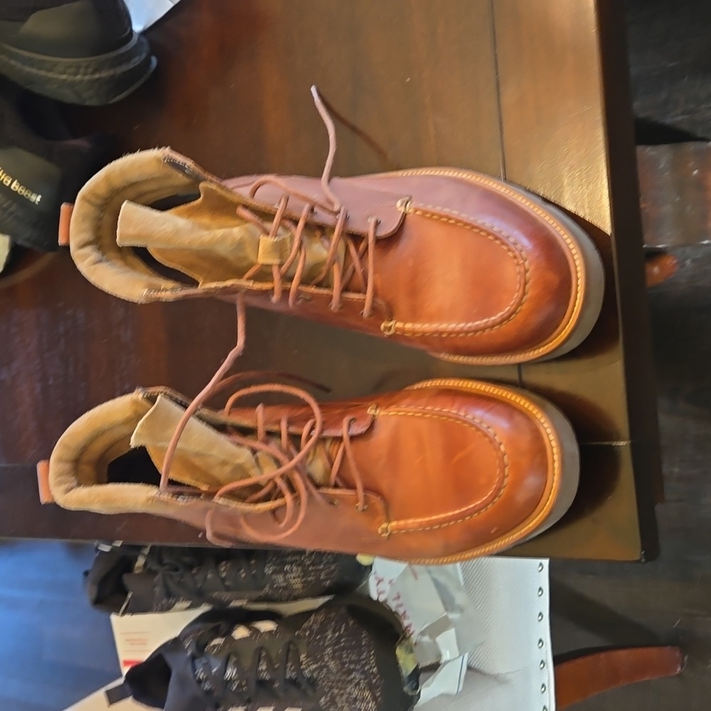 Men's boots